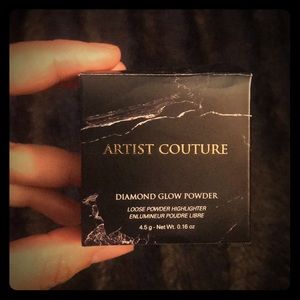 Artist couture glow powder